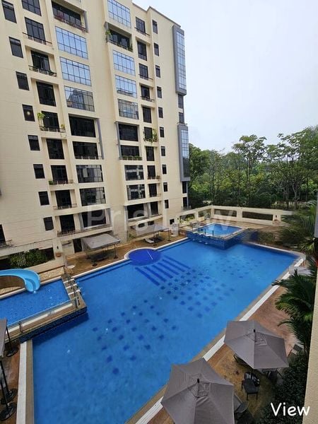 5 Bed Condo for Rent in  The Sterling - Image 1